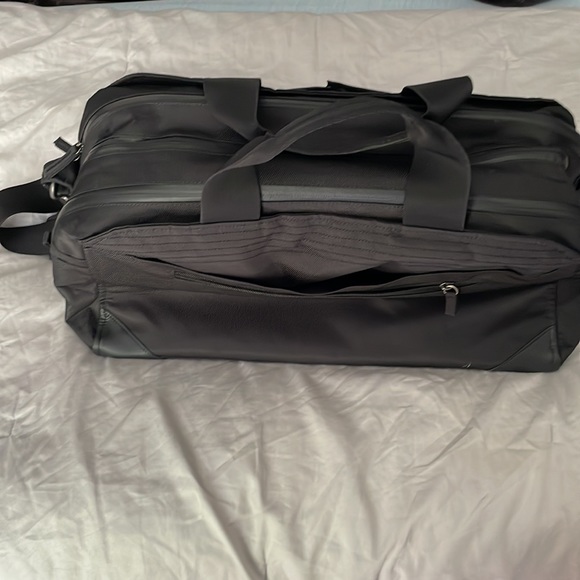 The Pakt One - Picture 7 of 13